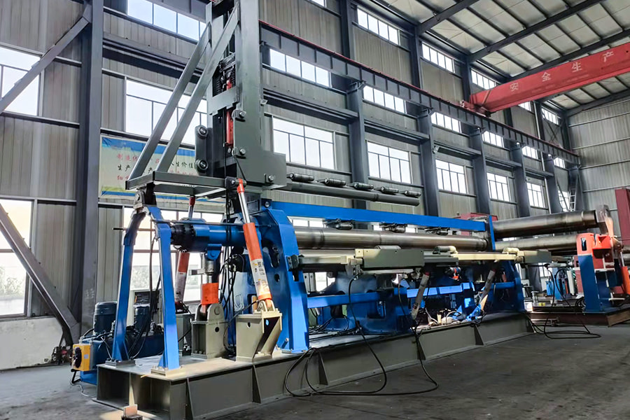 Четырёхвалковая листогибочная машина HDLW12-8×8000 – Хэбэй Хунтай